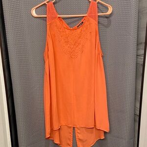 1X Torrid Vibrant Coral Pink Embroidered Blouse Button Down Open Back